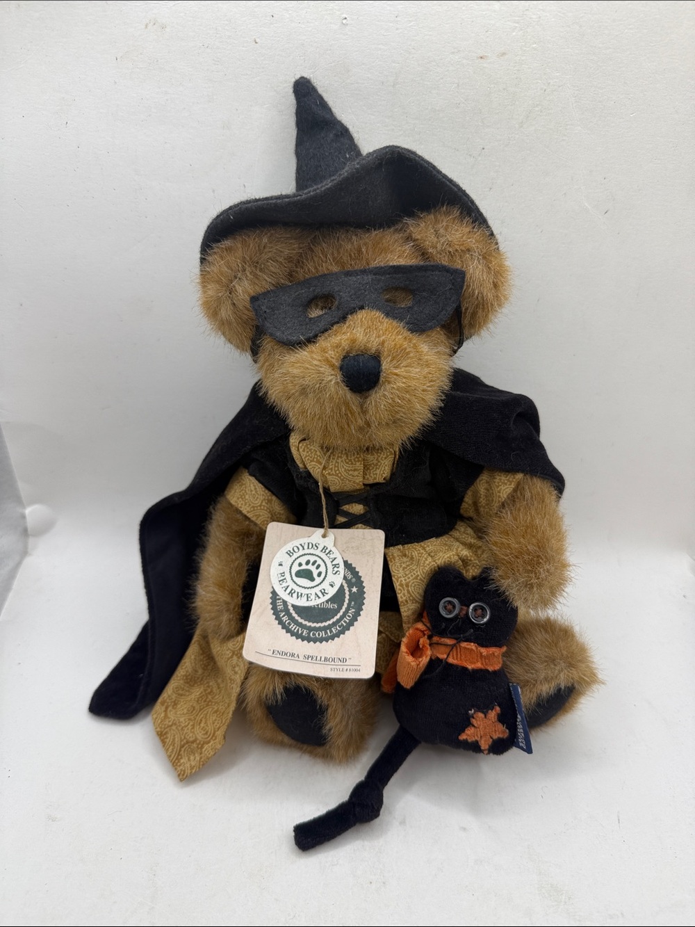 NWT Boyds Bears Endora Spellbound Halloween Witch Black Cat Plush Collectible